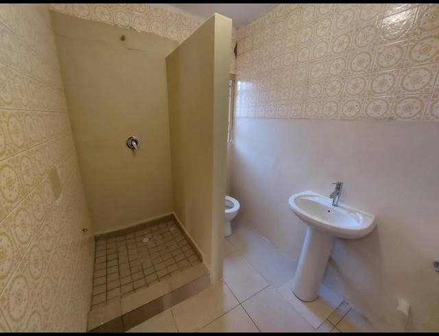 2 BEDROOM PROPERTY TO RENT IN LAUDIUM